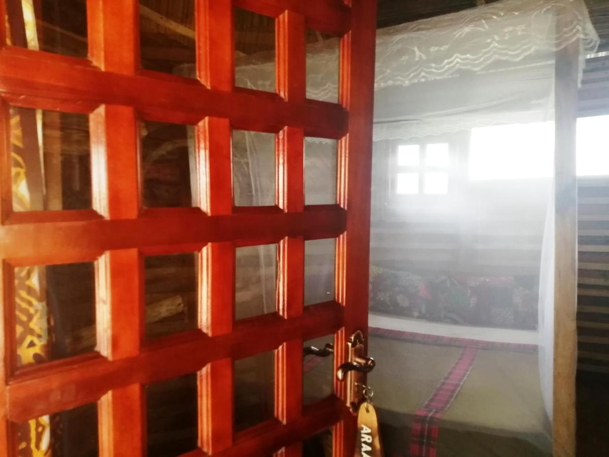 Murchison Backpackers Masindi Eksteriør bilde