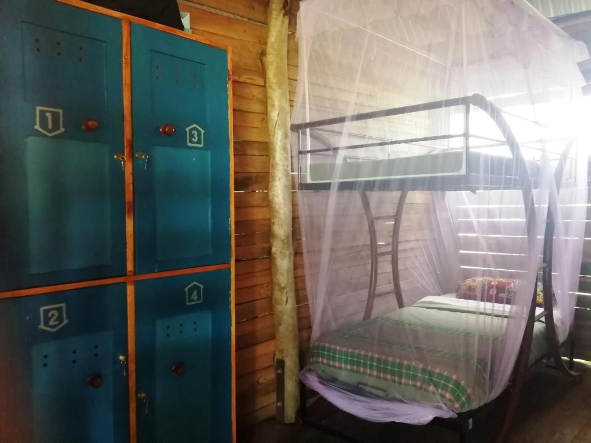 Murchison Backpackers Masindi Eksteriør bilde