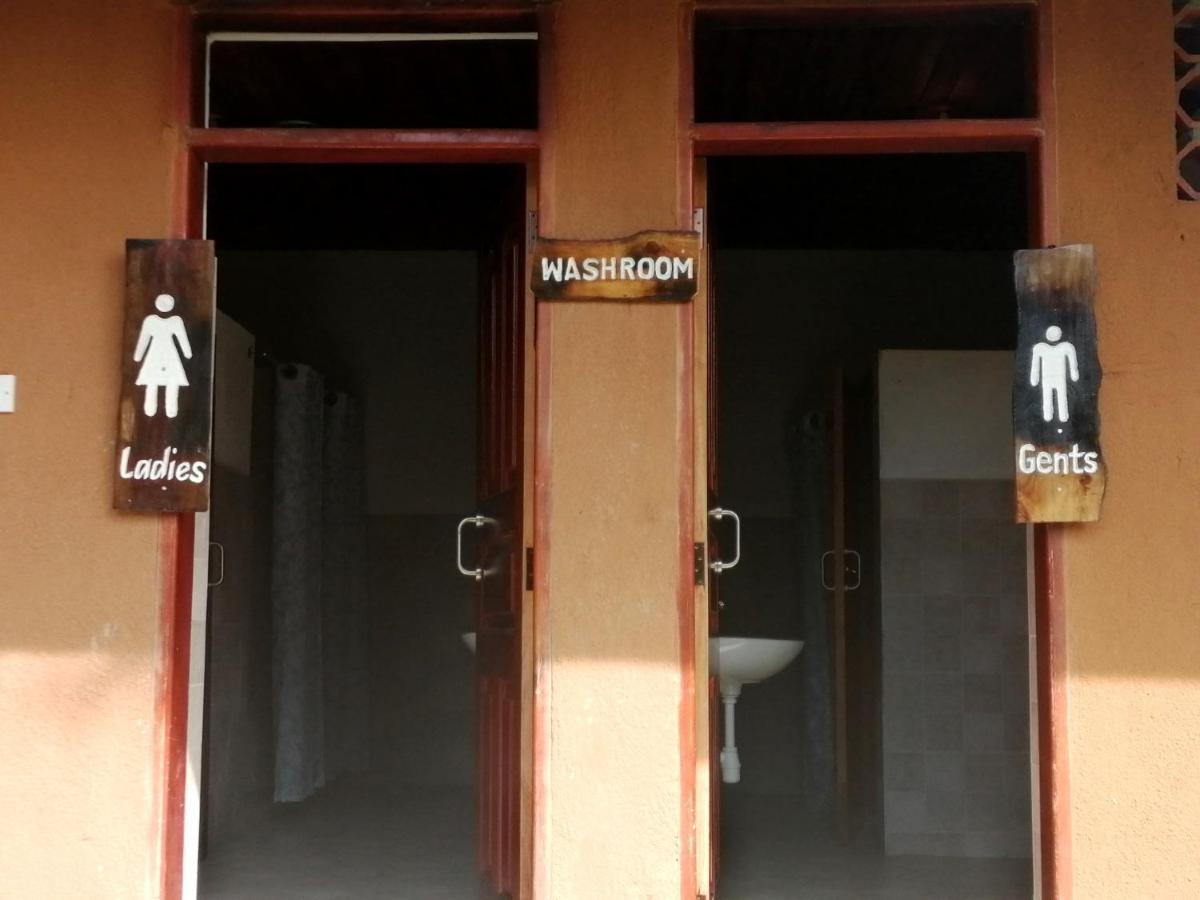 Murchison Backpackers Masindi Eksteriør bilde