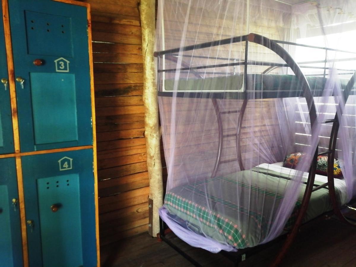 Murchison Backpackers Masindi Eksteriør bilde